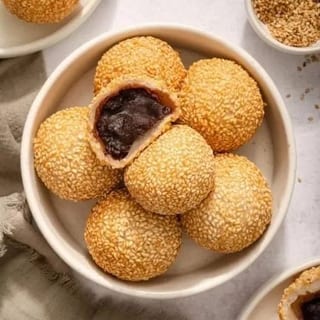 Sesame Ball (8 pieces)