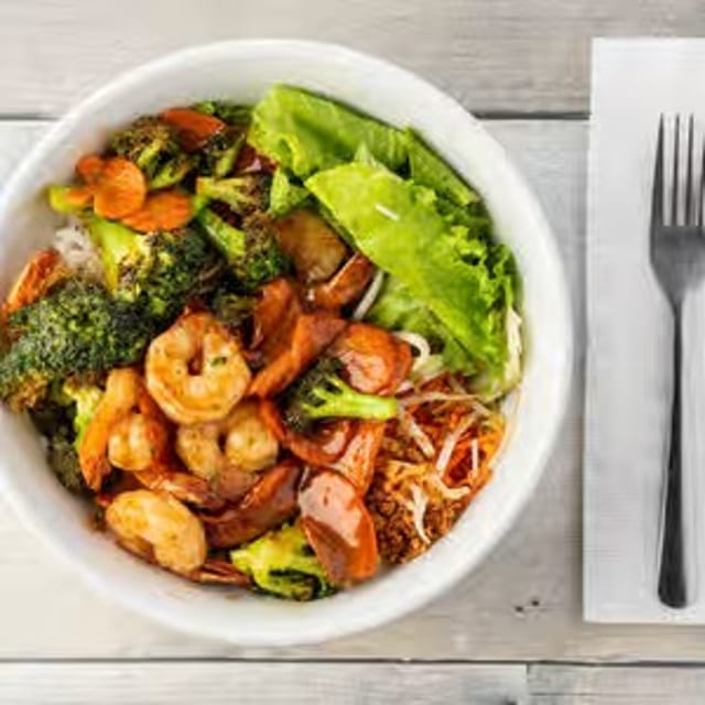 B5. Shrimp Stir Fry Bowl.